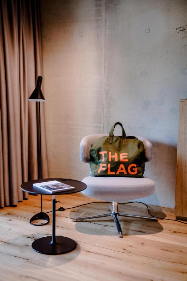 Hotel The Flag West M. 4*